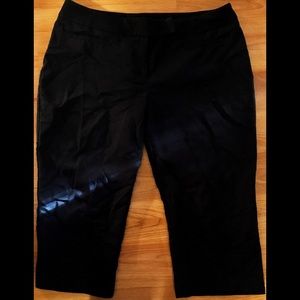 Apt. 9 Size 10 Petite Black Capri Pants